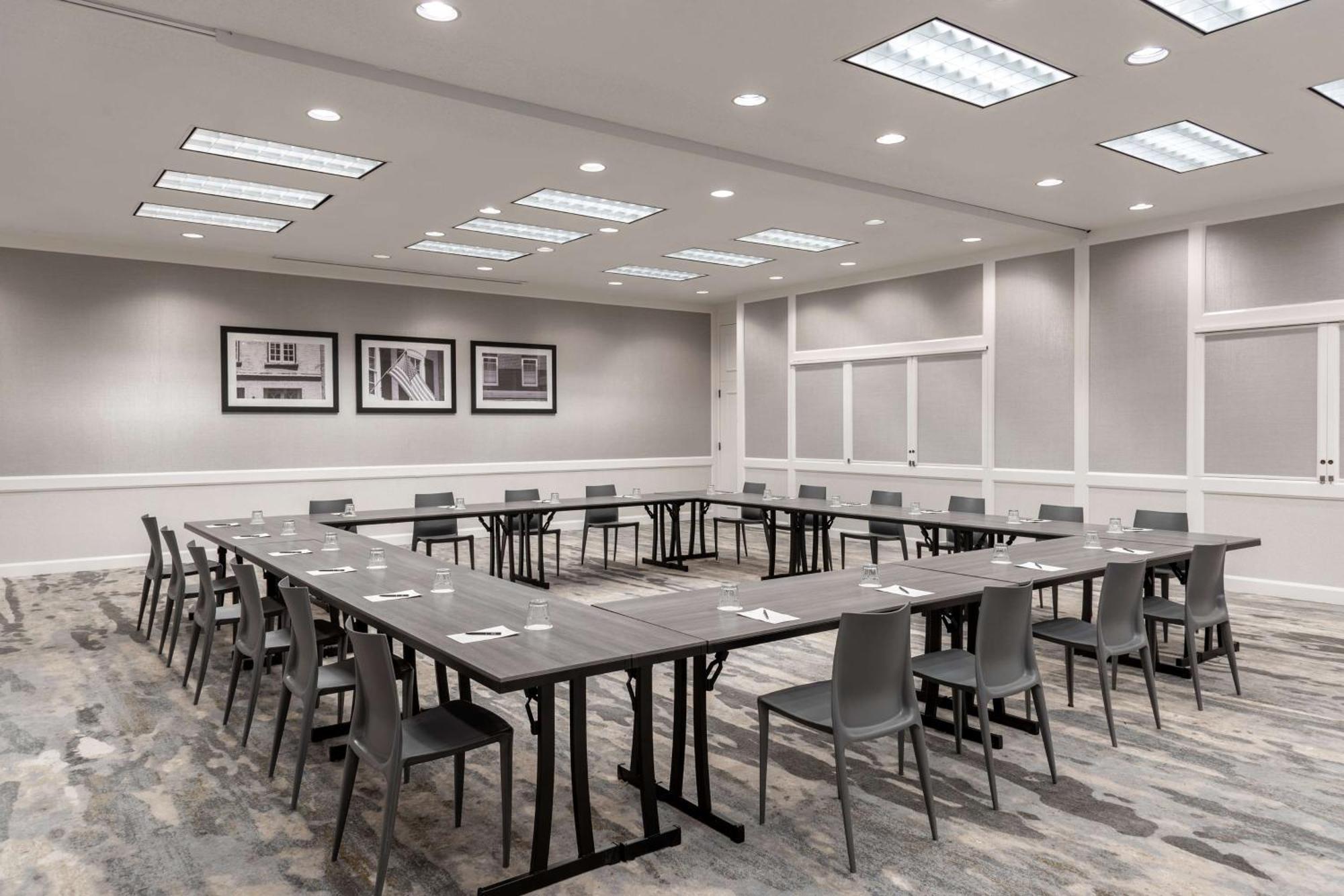 Hilton Alexandria Mark Center Luaran gambar