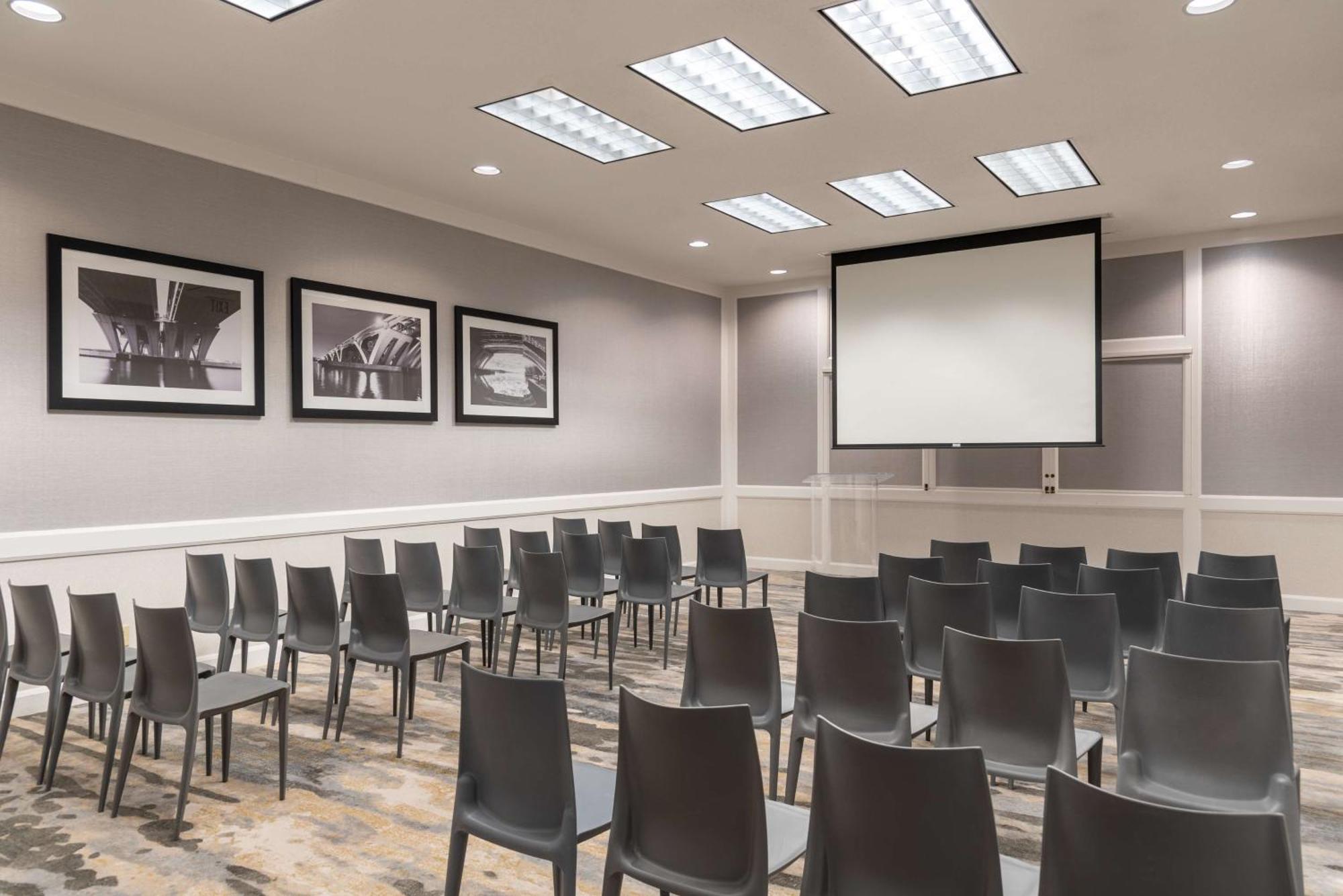 Hilton Alexandria Mark Center Luaran gambar