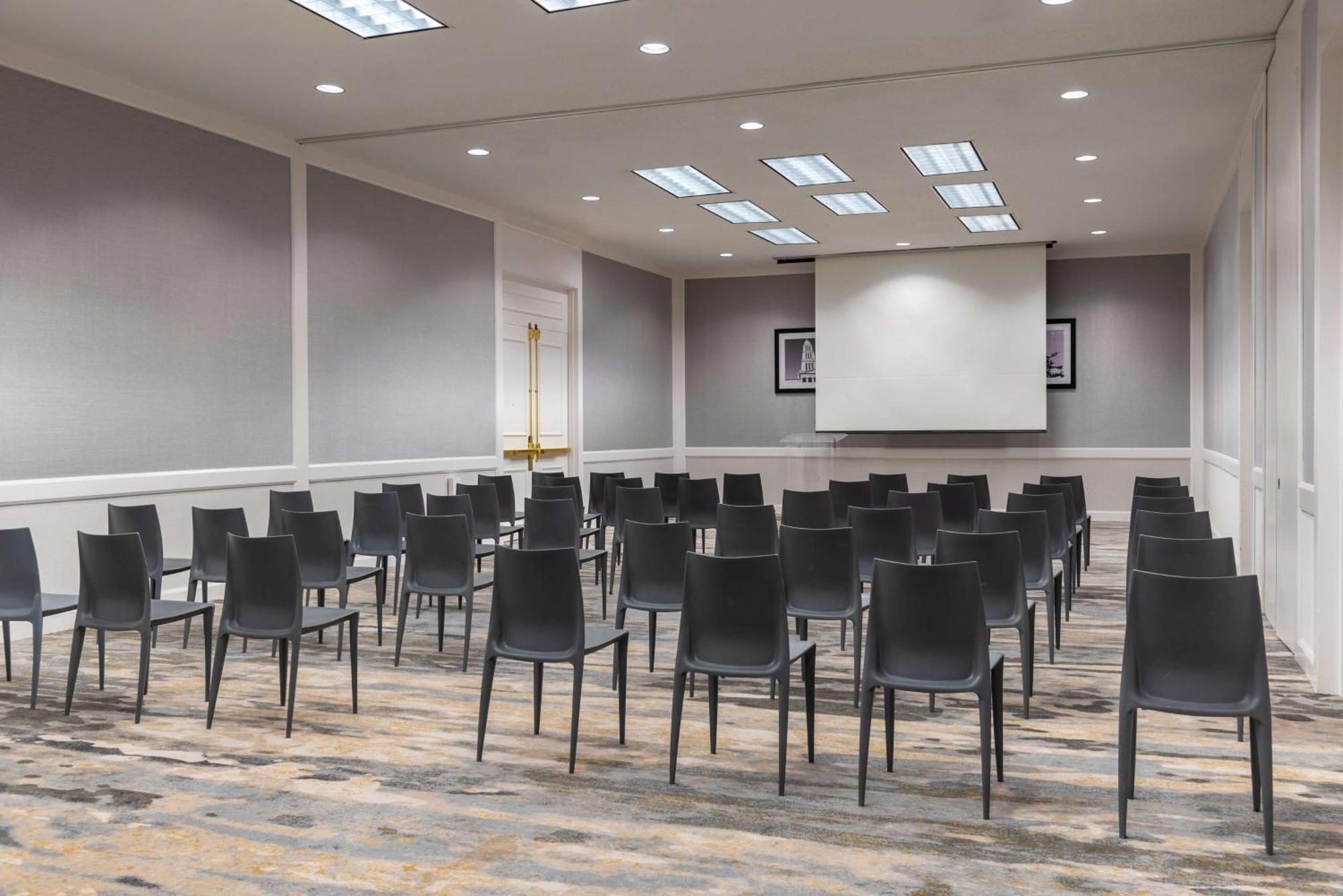 Hilton Alexandria Mark Center Luaran gambar